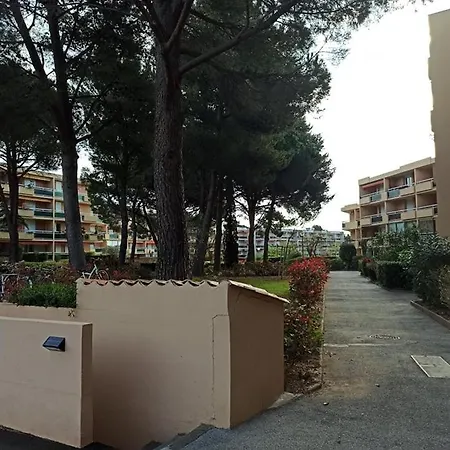 アパート Les Embruns ボルム・レ・ミモザ